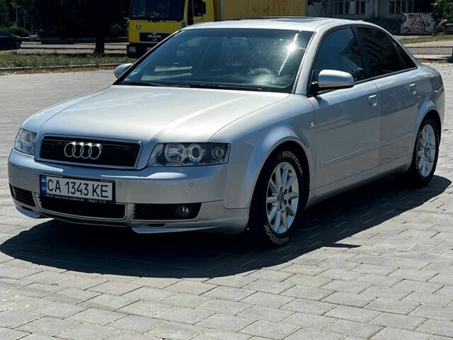 Сірий Ауді А4, об'ємом двигуна 2 л та пробігом 255 тис. км за 6000 $, фото 1 на Automoto.ua