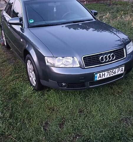 Серый Ауди А4, объемом двигателя 1.6 л и пробегом 154 тыс. км за 8000 $, фото 1 на Automoto.ua