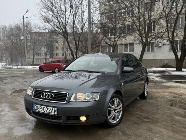 Сірий Ауді А4, об'ємом двигуна 2 л та пробігом 274 тис. км за 2700 $, фото 1 на Automoto.ua