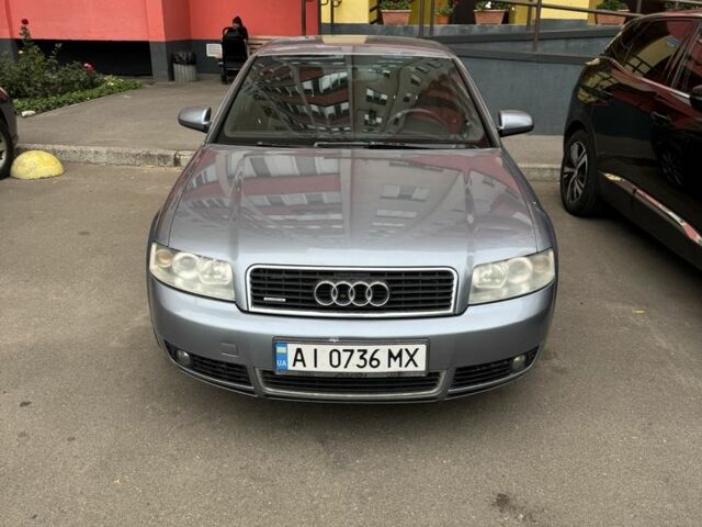 Сірий Ауді А4, об'ємом двигуна 2.5 л та пробігом 370 тис. км за 4513 $, фото 1 на Automoto.ua