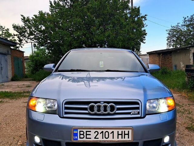 Сірий Ауді А4, об'ємом двигуна 1.8 л та пробігом 220 тис. км за 4900 $, фото 1 на Automoto.ua