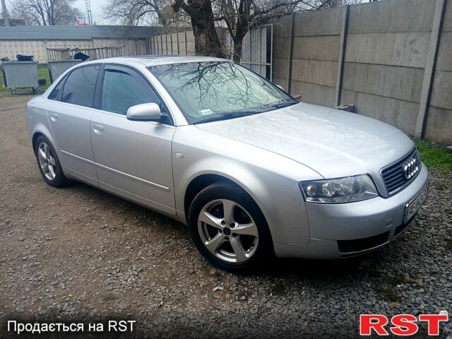 Серый Ауди А4, объемом двигателя 2 л и пробегом 0 тыс. км за 4500 $, фото 1 на Automoto.ua