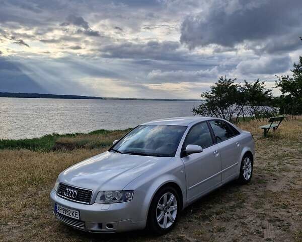 Серый Ауди А4, объемом двигателя 1.78 л и пробегом 200 тыс. км за 6300 $, фото 1 на Automoto.ua