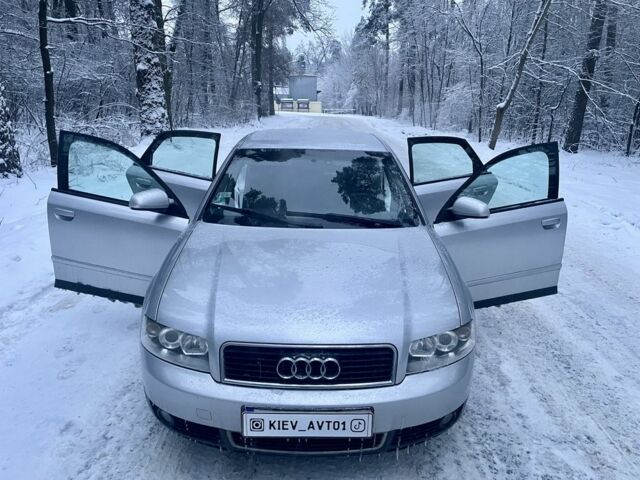 Сірий Ауді А4, об'ємом двигуна 0 л та пробігом 215 тис. км за 2699 $, фото 1 на Automoto.ua