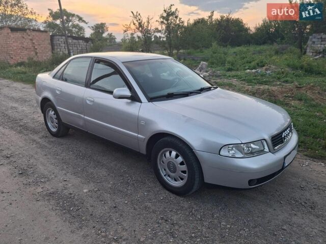 Сірий Ауді А4, об'ємом двигуна 1.6 л та пробігом 234 тис. км за 1600 $, фото 1 на Automoto.ua