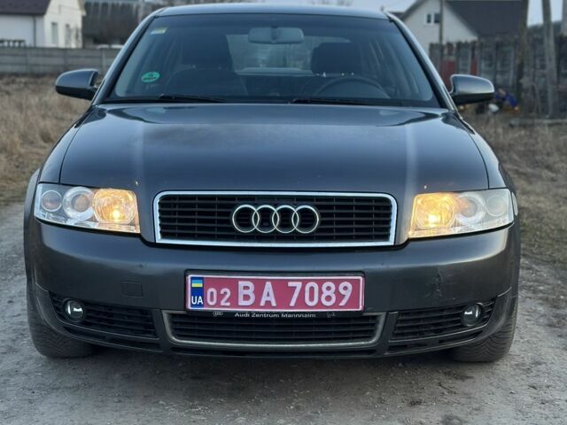 Серый Ауди А4, объемом двигателя 1.6 л и пробегом 224 тыс. км за 4900 $, фото 1 на Automoto.ua