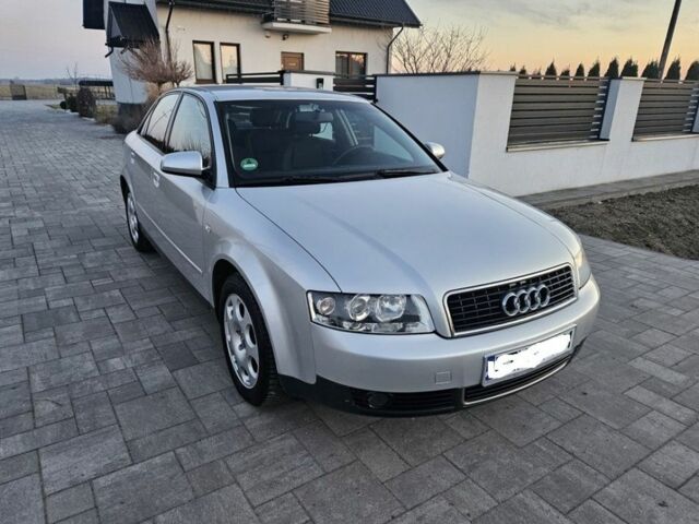 Серый Ауди А4, объемом двигателя 0 л и пробегом 244 тыс. км за 1242 $, фото 1 на Automoto.ua