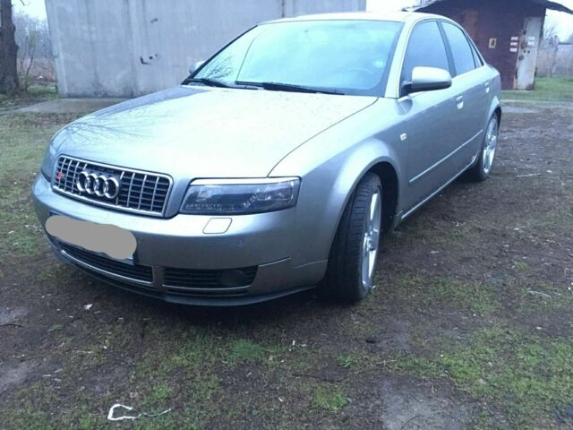 Сірий Ауді А4, об'ємом двигуна 1.8 л та пробігом 294 тис. км за 4100 $, фото 1 на Automoto.ua