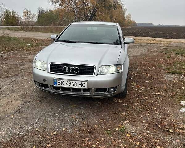 Серый Ауди А4, объемом двигателя 1.9 л и пробегом 282 тыс. км за 3900 $, фото 1 на Automoto.ua