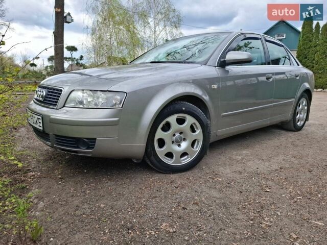 Серый Ауди А4, объемом двигателя 2 л и пробегом 160 тыс. км за 6200 $, фото 1 на Automoto.ua
