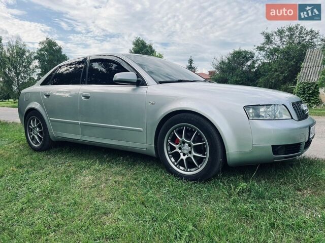 Серый Ауди А4, объемом двигателя 2 л и пробегом 220 тыс. км за 6500 $, фото 1 на Automoto.ua