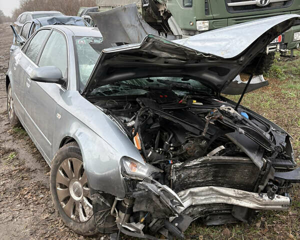 Серый Ауди А4, объемом двигателя 1.8 л и пробегом 245 тыс. км за 1200 $, фото 1 на Automoto.ua