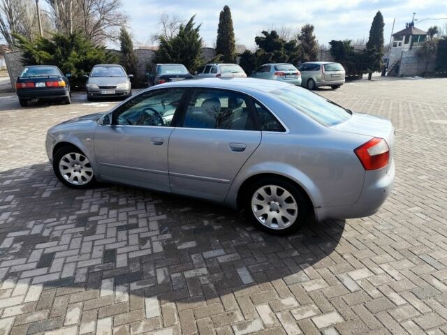 Серый Ауди А4, объемом двигателя 0 л и пробегом 349 тыс. км за 3700 $, фото 1 на Automoto.ua