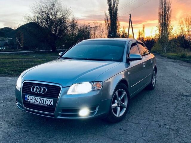 Ауді А4 2004 у Дніпро (Дніпропетровську) на Automoto.ua Сірий Ауді А4, об'ємом двигуна 2 л та пробігом 160 тис. км за 7000 $, фото 1 на Automoto.ua