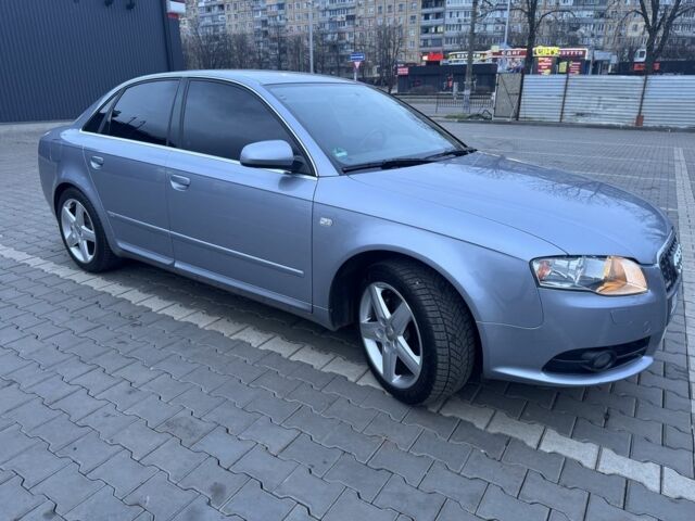 Серый Ауди А4, объемом двигателя 1.8 л и пробегом 204 тыс. км за 7999 $, фото 1 на Automoto.ua