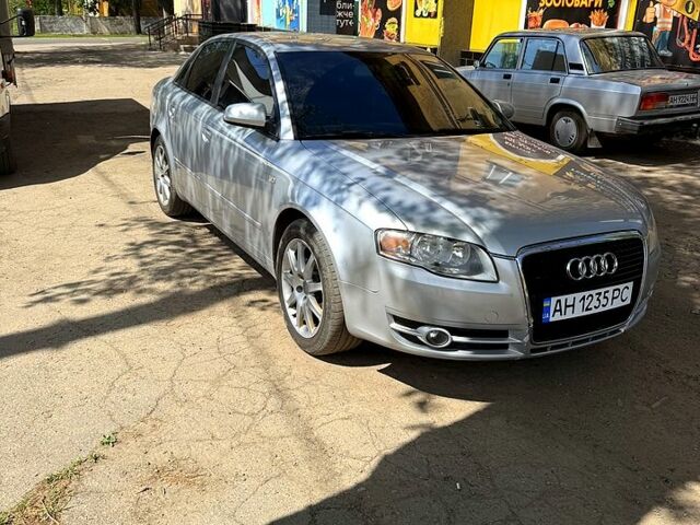 Серый Ауди А4, объемом двигателя 2 л и пробегом 280 тыс. км за 5300 $, фото 1 на Automoto.ua