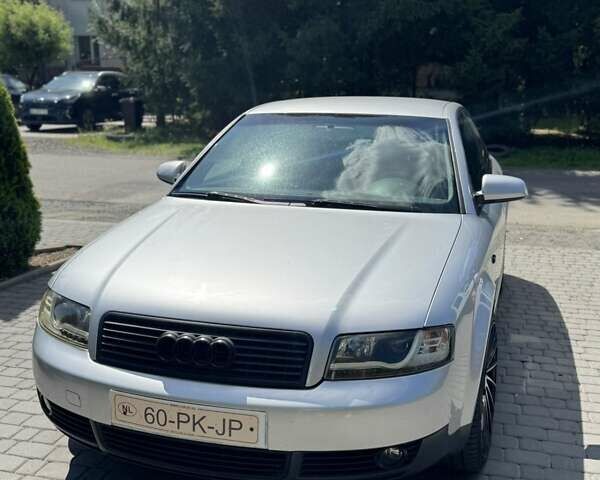 Серый Ауди А4, объемом двигателя 1.6 л и пробегом 209 тыс. км за 5299 $, фото 1 на Automoto.ua