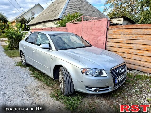 Ауди А4 2005 в Днепре (Днепропетровске) на Automoto.ua Серый Ауди А4, объемом двигателя 1.8 л и пробегом 300 тыс. км за 6500 $, фото 1 на Automoto.ua