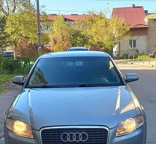 Сірий Ауді А4, об'ємом двигуна 1.6 л та пробігом 216 тис. км за 2900 $, фото 1 на Automoto.ua