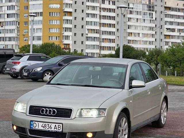 Сірий Ауді А4, об'ємом двигуна 1.8 л та пробігом 390 тис. км за 5500 $, фото 1 на Automoto.ua
