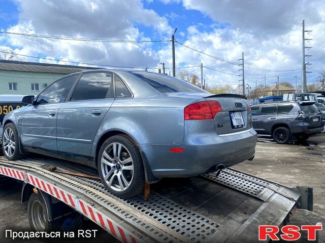 Серый Ауди А4, объемом двигателя 2 л и пробегом 150 тыс. км за 4600 $, фото 1 на Automoto.ua
