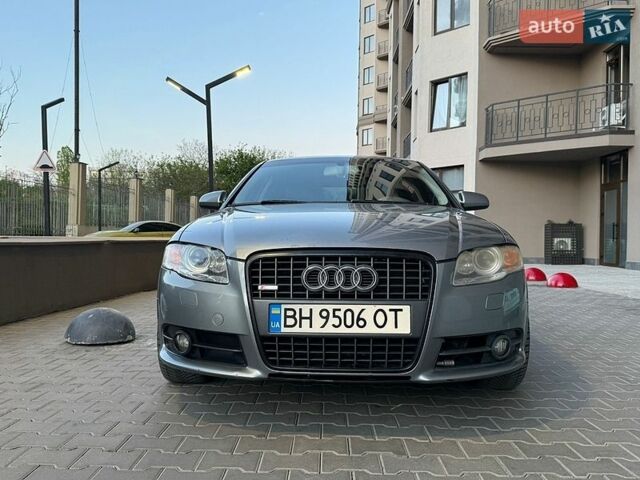 Серый Ауди А4, объемом двигателя 3.12 л и пробегом 285 тыс. км за 6500 $, фото 1 на Automoto.ua
