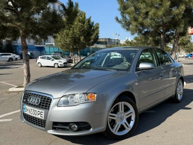 Серый Ауди А4, объемом двигателя 2 л и пробегом 241 тыс. км за 6900 $, фото 1 на Automoto.ua