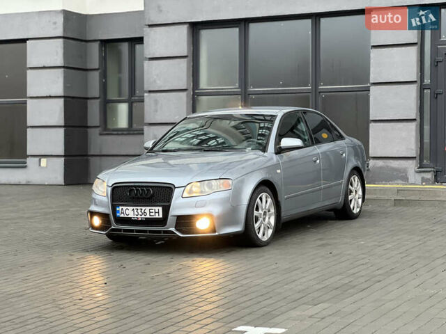 Серый Ауди А4, объемом двигателя 2 л и пробегом 330 тыс. км за 6200 $, фото 1 на Automoto.ua
