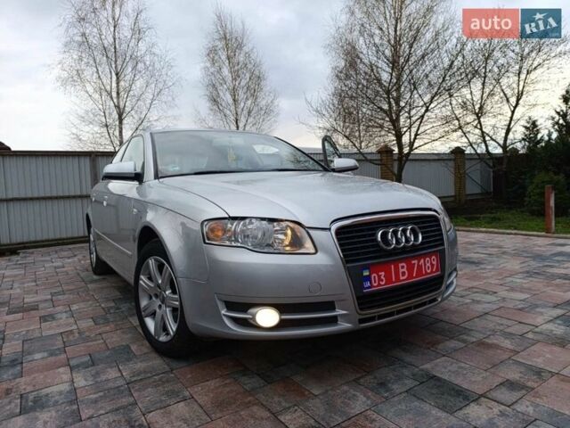 Сірий Ауді А4, об'ємом двигуна 2 л та пробігом 247 тис. км за 7999 $, фото 1 на Automoto.ua