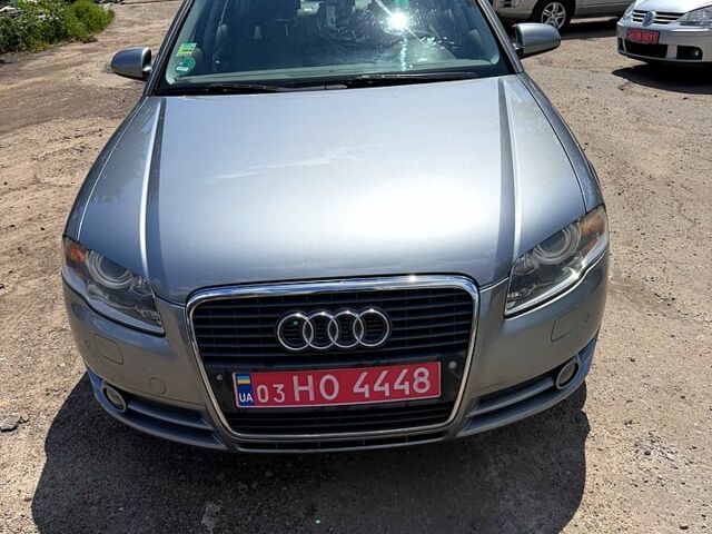 Серый Ауди А4, объемом двигателя 2 л и пробегом 254 тыс. км за 6800 $, фото 1 на Automoto.ua