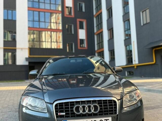 Серый Ауди А4, объемом двигателя 2 л и пробегом 322 тыс. км за 6700 $, фото 1 на Automoto.ua
