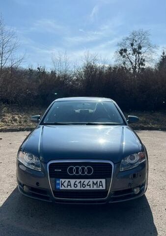 Серый Ауди А4, объемом двигателя 2 л и пробегом 240 тыс. км за 5500 $, фото 1 на Automoto.ua