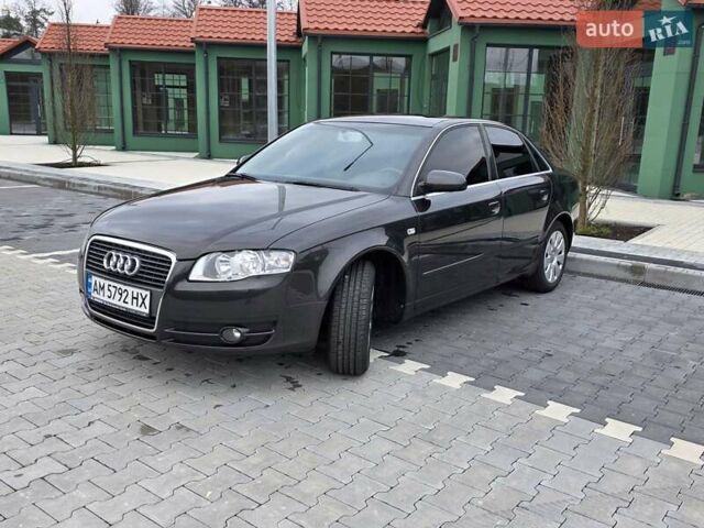 Сірий Ауді А4, об'ємом двигуна 1.6 л та пробігом 207 тис. км за 6500 $, фото 1 на Automoto.ua