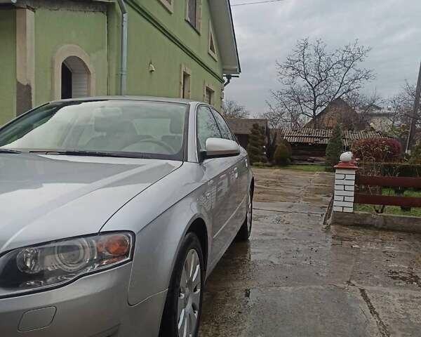 Сірий Ауді А4, об'ємом двигуна 2 л та пробігом 180 тис. км за 8200 $, фото 1 на Automoto.ua