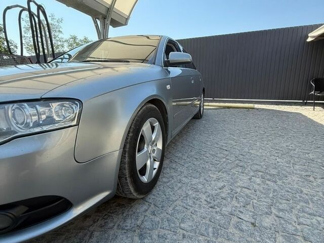 Сірий Ауді А4, об'ємом двигуна 2 л та пробігом 400 тис. км за 6000 $, фото 1 на Automoto.ua