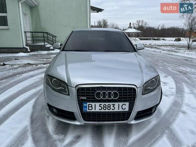 Сірий Ауді А4, об'ємом двигуна 2 л та пробігом 345 тис. км за 5600 $, фото 1 на Automoto.ua