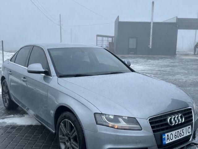 Сірий Ауді А4, об'ємом двигуна 2.7 л та пробігом 330 тис. км за 8000 $, фото 1 на Automoto.ua