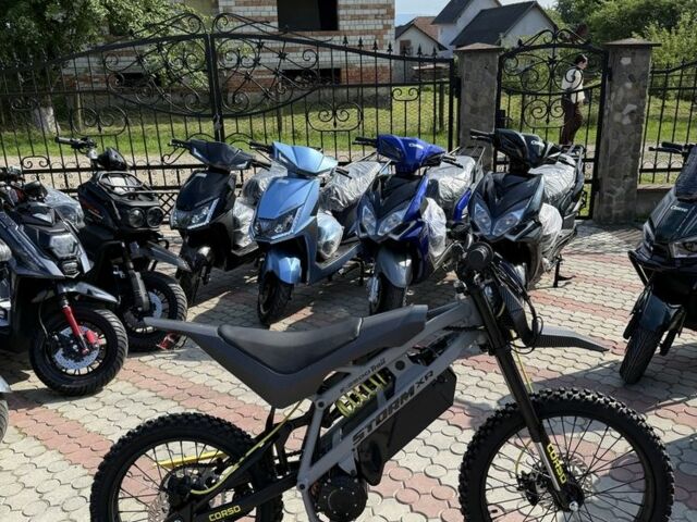 Серый Ауди А4, объемом двигателя 2 л и пробегом 230 тыс. км за 6424 $, фото 1 на Automoto.ua