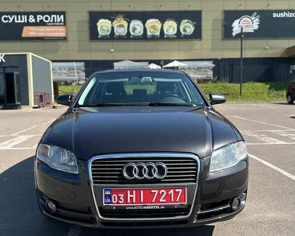 Ауди А4 2007 в Ровно на Automoto.ua Серый Ауди А4, объемом двигателя 0 л и пробегом 265 тыс. км за 7600 $, фото 1 на Automoto.ua
