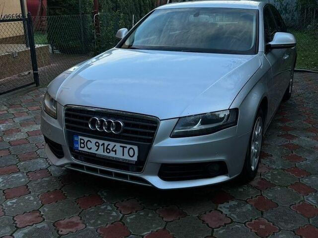Сірий Ауді А4, об'ємом двигуна 1.8 л та пробігом 230 тис. км за 8300 $, фото 1 на Automoto.ua
