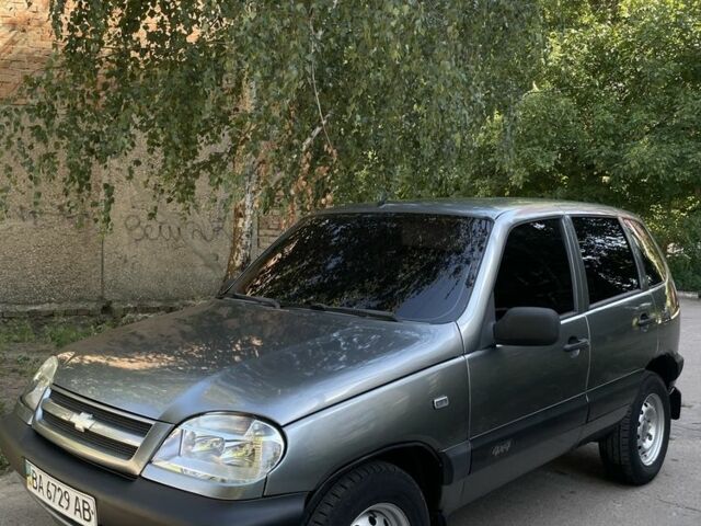 Сірий Ауді А4, об'ємом двигуна 1.97 л та пробігом 270 тис. км за 8700 $, фото 1 на Automoto.ua