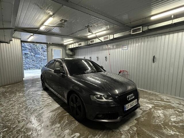 Сірий Ауді А4, об'ємом двигуна 1.8 л та пробігом 219 тис. км за 6650 $, фото 1 на Automoto.ua