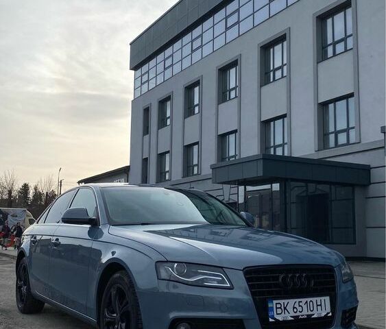 Сірий Ауді А4, об'ємом двигуна 2 л та пробігом 280 тис. км за 9200 $, фото 1 на Automoto.ua