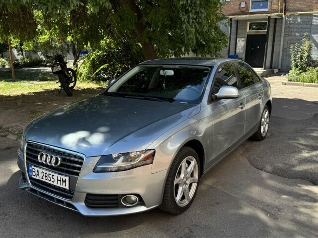 Серый Ауди А4, объемом двигателя 2 л и пробегом 332 тыс. км за 7995 $, фото 1 на Automoto.ua