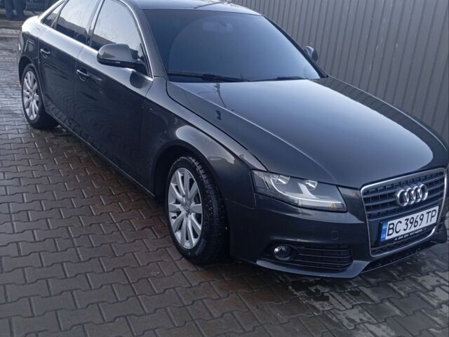 Сірий Ауді А4, об'ємом двигуна 2.7 л та пробігом 321 тис. км за 8600 $, фото 1 на Automoto.ua