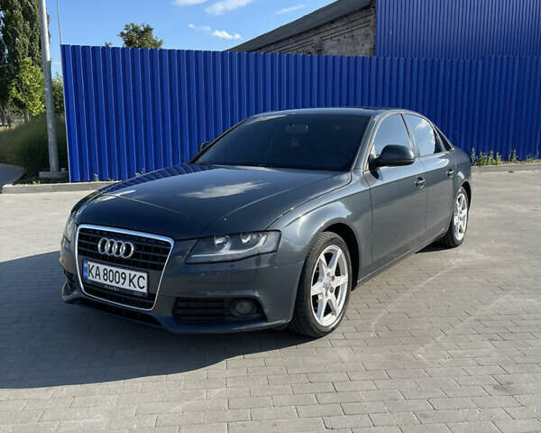 Серый Ауди А4, объемом двигателя 2.7 л и пробегом 355 тыс. км за 8500 $, фото 1 на Automoto.ua