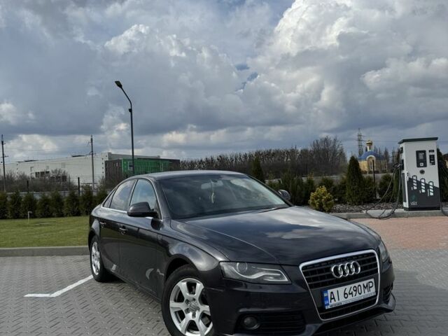 Серый Ауди А4, объемом двигателя 1.8 л и пробегом 270 тыс. км за 7799 $, фото 1 на Automoto.ua