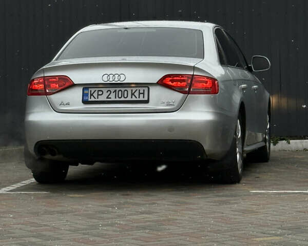 Сірий Ауді А4, об'ємом двигуна 1.98 л та пробігом 292 тис. км за 8999 $, фото 1 на Automoto.ua