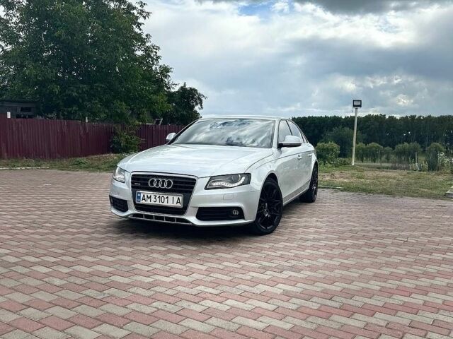 Сірий Ауді А4, об'ємом двигуна 2.7 л та пробігом 320 тис. км за 8600 $, фото 1 на Automoto.ua