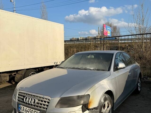 Серый Ауди А4, объемом двигателя 3.2 л и пробегом 186 тыс. км за 4800 $, фото 1 на Automoto.ua